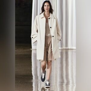 ZARA  COAT  , POCKET TRENCH ZW COLLECTION. SIZE M -L